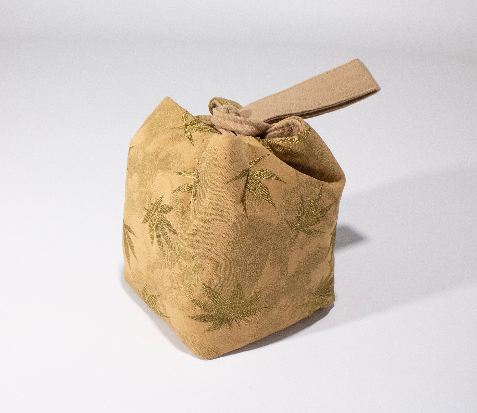 Soft Cup Bag Maple Leaves