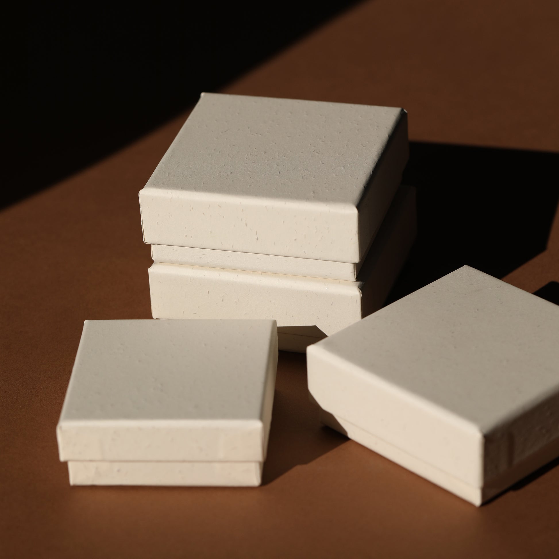 Ivory Grain Texture Rigid Jewelry Box Premium Wholesale Packaging